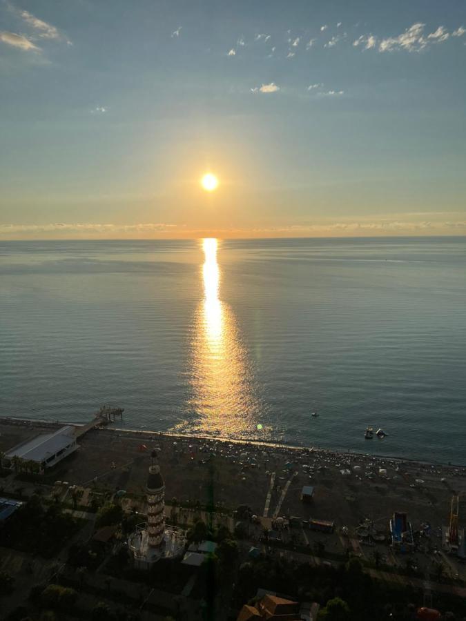 The Best Beach Aparthotel Orbi City باتومي المظهر الخارجي الصورة
